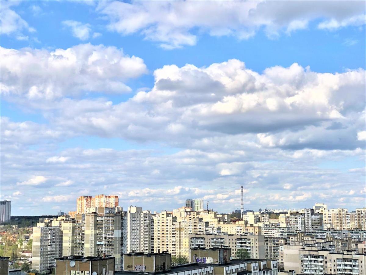 Vip Апартаменти З Видом На Озеро Kiev Ngoại thất bức ảnh